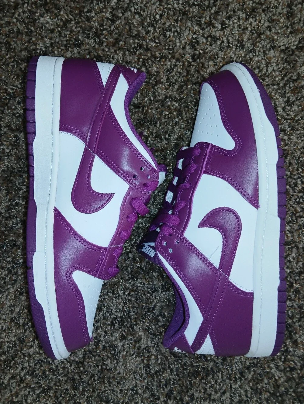 Nike low top
